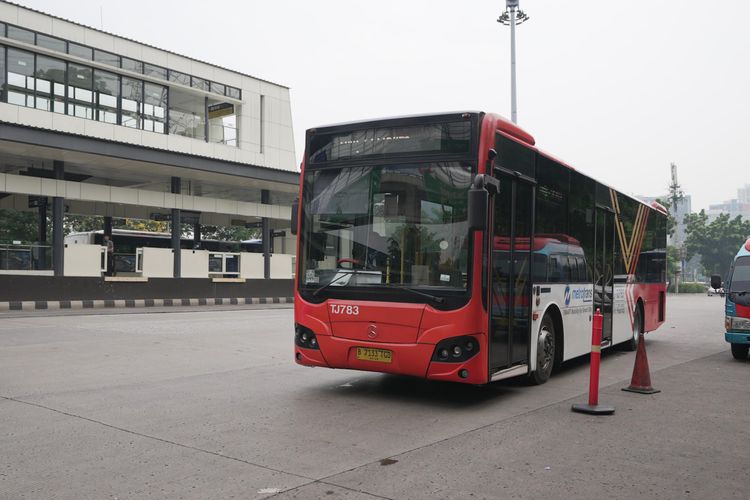 Transjakarta B11 Kembali Layani Rute Cawang-Summarecon Bekasi