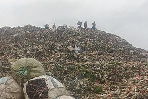 Kondisi Bantargebang Darurat: Ketinggian 60 Meter, Hasilkan 6,3 Juta Ton Gas Metana
