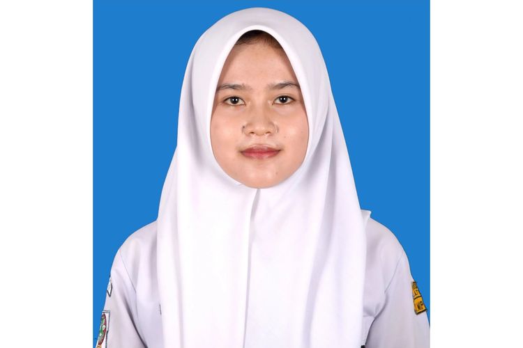 Nickita Agiesya, mahasiswa termuda berusia 16 tahun yang lolos SNBT 2024 di Unair dengan skor 653.