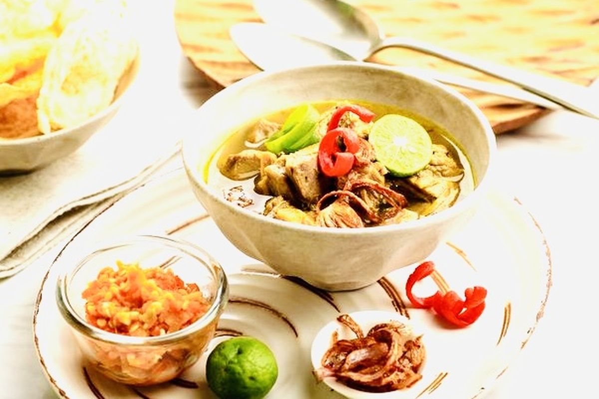 Resep Soto Ayam Bening: Kuah Ringan dan Tidak Berminyak untuk Keluarga