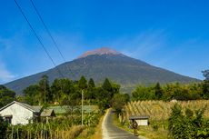 Status Gunung Slamet Naik Waspada, BPBD Minta Masyarakat Tetap Tenang