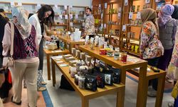 200 UMKM Jajakan Produk untuk Dipasarkan di Ritel lewat Meet The Market