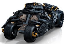 Lego Hadirkan Mobil Tumbler Batman dalam Dua Versi