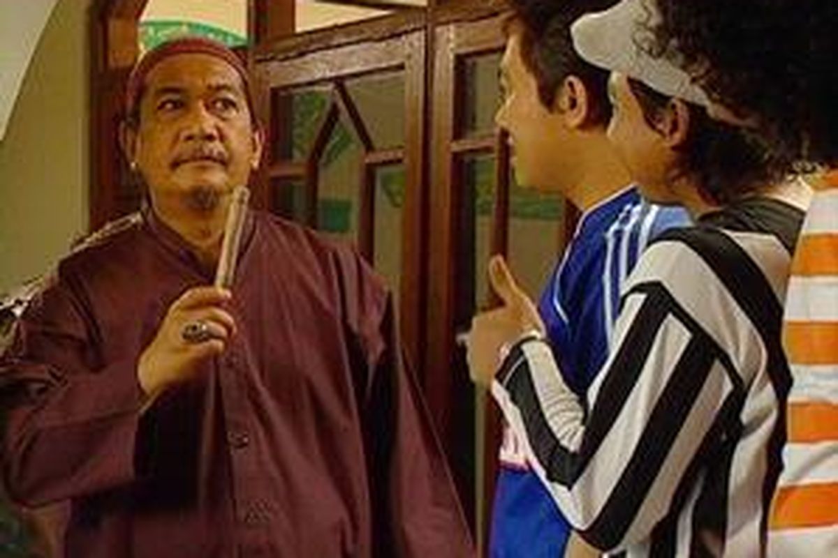 Adegan sinetron Para Pencari Tuhan yang ditayangkan SCTV.