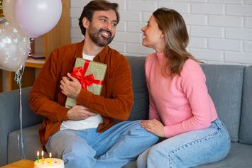 Ucapan Ulang Tahun untuk Pacar yang Panjang, Dijamin Romantis!