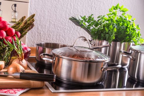 Setelah Masak Daging Kurban, Segera Cuci 4 Peralatan Dapur Ini