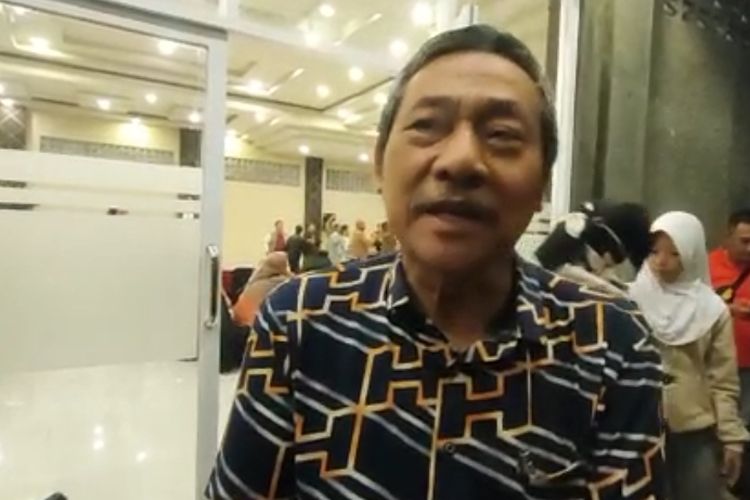 Muhadi Setiabudi, ayah dari Wali Kota Tegal Dedy Yon Supriyono