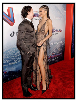 Zendaya dan Tom Holland kala menghadiri premier Spider-Man: No Way Home