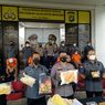 Produsen Tembakau Sintetis di Bogor Kemas Barang Siap Edar Dalam Bungkusan Pakan Burung