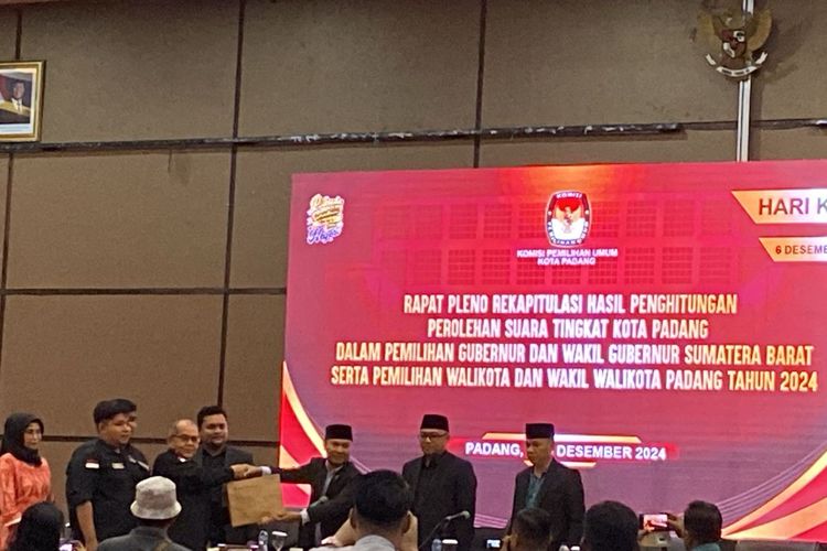 Hasil Rekap KPU: Cawalkot Petahana Hendri Septa Tumbang di Pilkada Padang 2024
