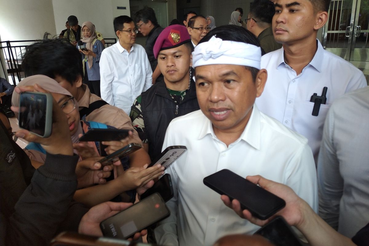 Gubernur Jawa Barat, Dedi Mulyadi saat ditemui di Gedung Sabuga ITB, Jalan Tamansari, Kota Bandung, Selasa (16/9/2025).