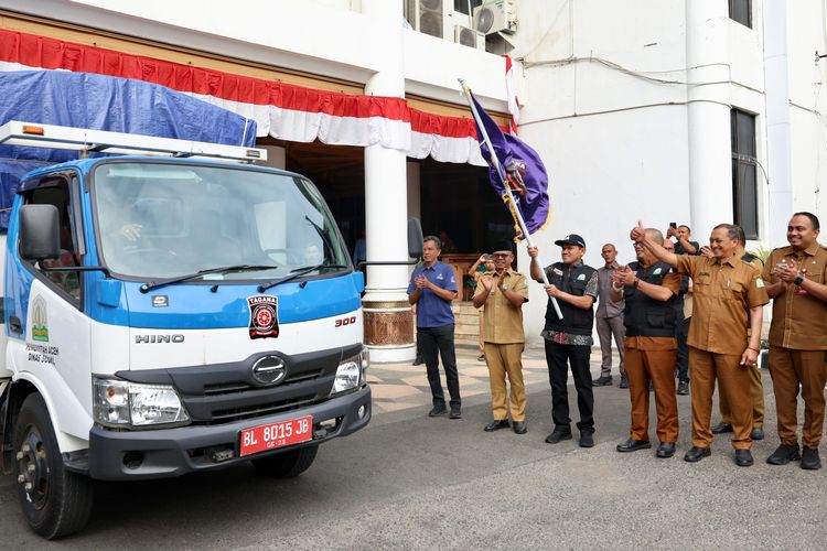 Perkuat Kesiapsiagaan Bencana, Pemprov Aceh Salurkan Bufferstock Rp 5,38 Miliar ke Daerah