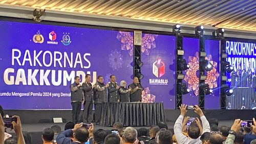 Panglima TNI-Kapolri Teken 4 Komitmen Netralitas dalam Pemilu 2024