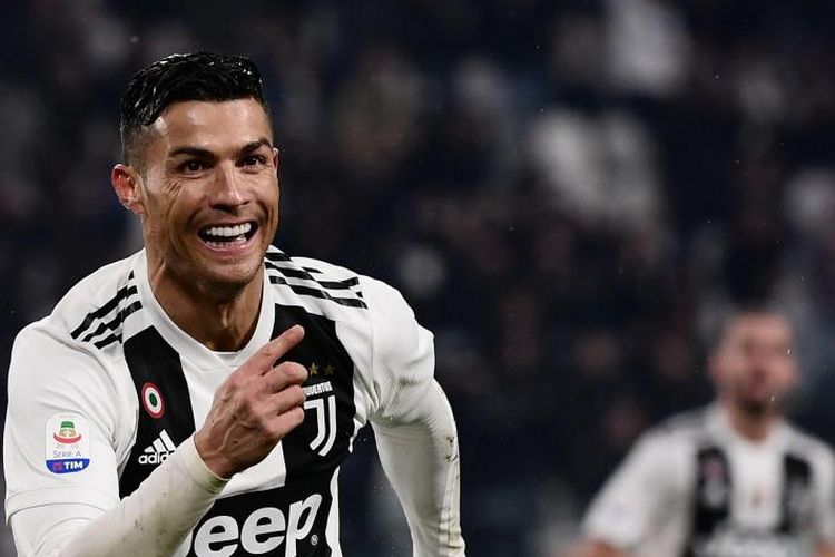 Cristiano Ronaldo diistirahatkan saat Juventus bertandang ke markas SPAL, Sabtu (13/4/2019). 