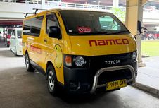 Tampil Ceria, Toyota HiAce Bekas Kurir Disulap Jadi Mobil Pac-Man