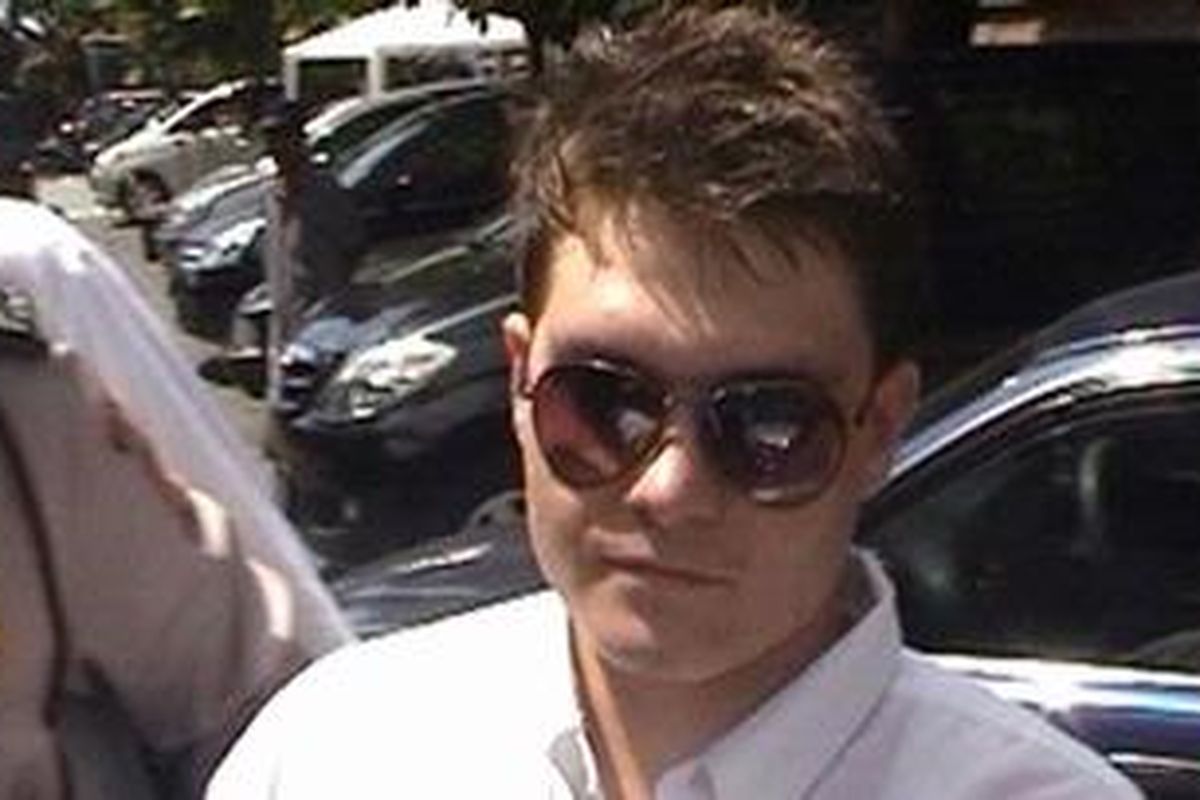 Terpidana mati kelompok Bali Nine Scott Anthony Rush tiba di pengadilan Negeri Denpasar, kamis (26/08/2010) untuk menjalani sidang peninjauan kembali (PK) 