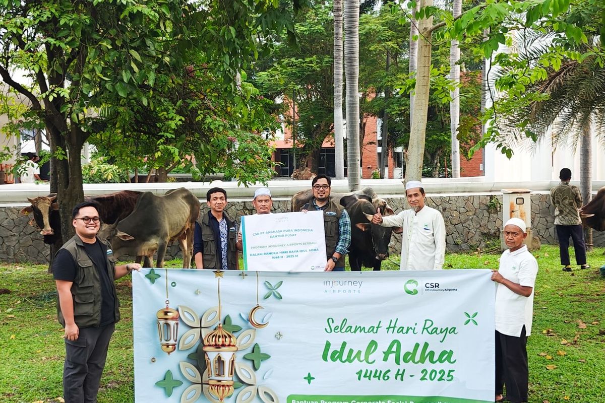 Manajemen InJourney Airports Kantor Pusat menyerahkan hewan kurban secara simbolis dalam rangka Idul Adha 1446 H melalui program ?InJourney Airports Berbagi?. Sebanyak 92 hewan kurban disalurkan melalui 37 bandara di seluruh Indonesia.