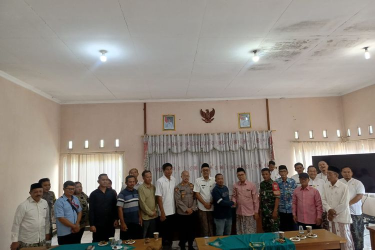Polemik Makam di  Gebog Kudus Berakhir, Syaratnya Dipagari Setinggi 4 Meter dan Tanpa Akses Luar