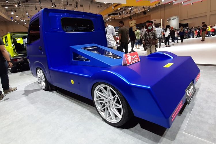 New Suzuki Carry Fluzh Concept