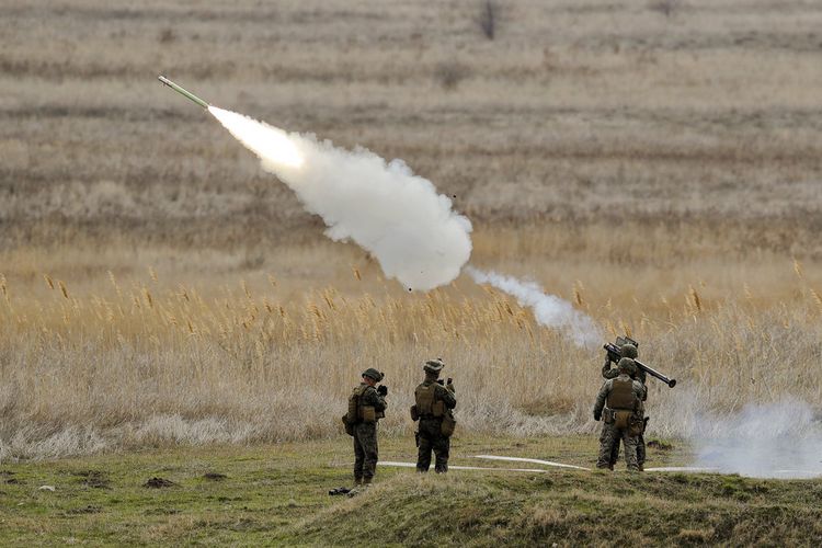 Rudal Stinger di Capu Midia Surface to Air Firing Range, yang digunakan militer AS dalam latihan Spring Storm 17 di pantai Laut Hitam di Rumania, Senin, 20 Maret 2017.