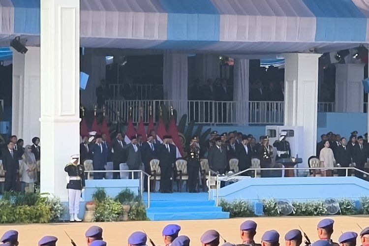 Prabowo Hadiri HUT Ke-80 Bhayangkara di Cikeas, Didampingi Gibran