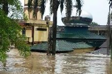 Medan Diterjang Banjir, Warga Diimbau Mengungsi