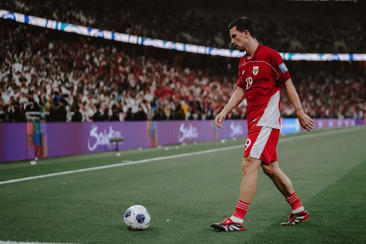 Thom Haye dan Shayne Pattynama Disanksi FIFA: Skors 4 Laga dan Denda Rp ...