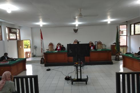 Sidang Perdana Petinggi Sunda Empire Dilakukan secara Online