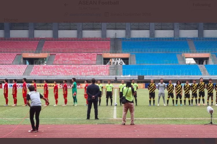 Pertandingan Vietnam vs Malaysia pada semifinal Piala AFF U19 2022 yang digelar di Stadion Patriot Chandrabhaga, Bekasi, pada Rabu (13/7/2022) sore WIB. (Sumber foto: Tangkapan layar Twitter @AFFPresse)