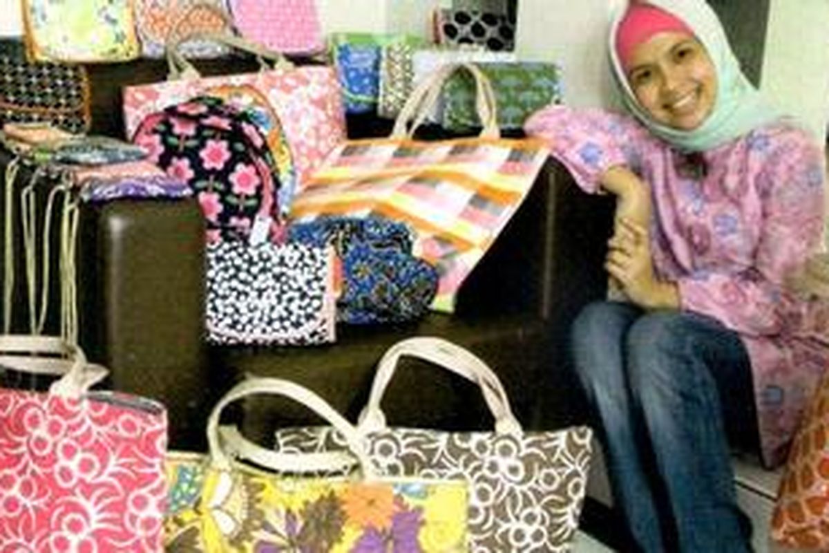 Evi Listiani mengaku tidak mau mengejar target berlebihan dalam memproduksi barang, agar kualitas barang tidak terganggu.