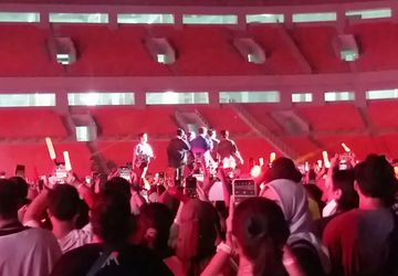 Kenali 4 Peluang Bisnis untuk Komunitas Dance Cover K-Pop