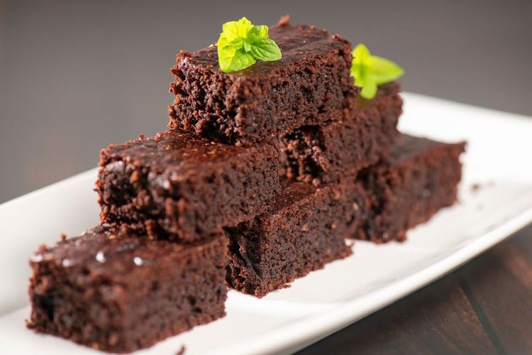 Resep Brownies Kukus Cokelat yang Lembut dan Nyoklat Banget
