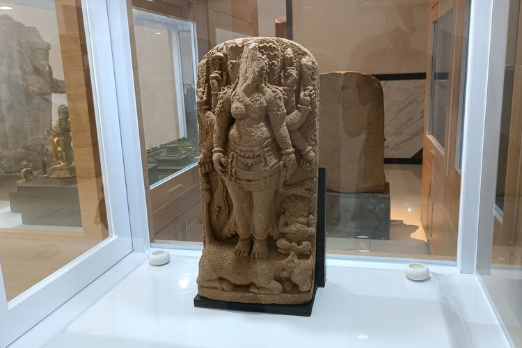 Salah satu koleksi Arca Nandiswara di Museum Singhasari yang ditemukan di kawasan Kecamatan Tumpang tahun 2021 lalu.