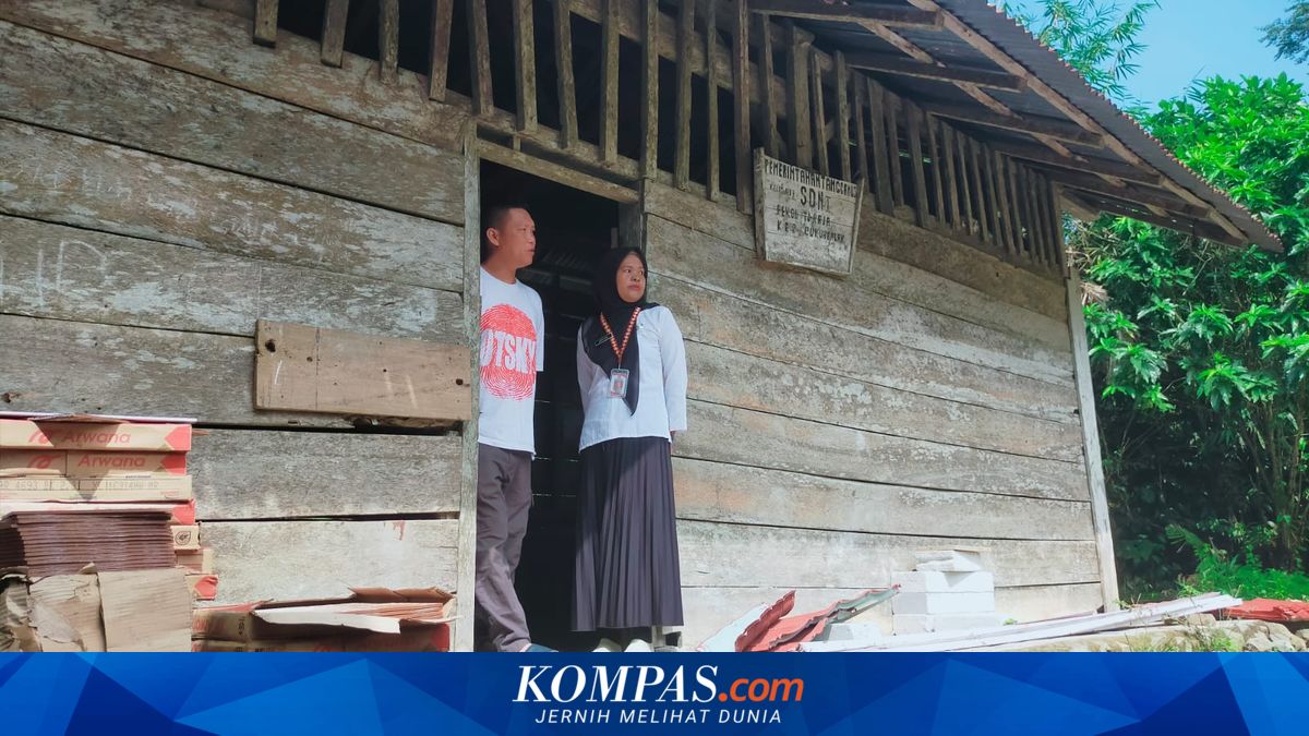 Kisah SD di Tanggamus yang Lahir dari Patungan Warga, Murid Tak Lagi Belajar Berpindah dari Rumah ke Rumah