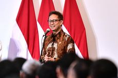 Bangunan Dua Lantai di Koja Jakarta Utara Ambruk