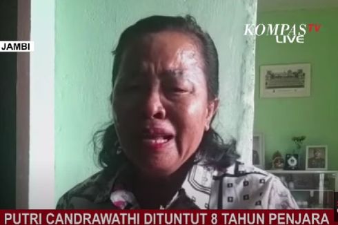 Menangis Dengar Putri Candrawathi Dituntut 8 Tahun Penjara, Ibu Yosua: Hatiku Semakin Hancur