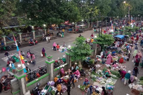 Jalan Protokol Demak Ditutup agar Pedagang Bisa Jualan secara Berjarak