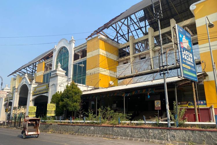 Pusat Grosir Solo Bantah Tutup karena Sepi dan Online Shop, Ini Penyebab Utamanya