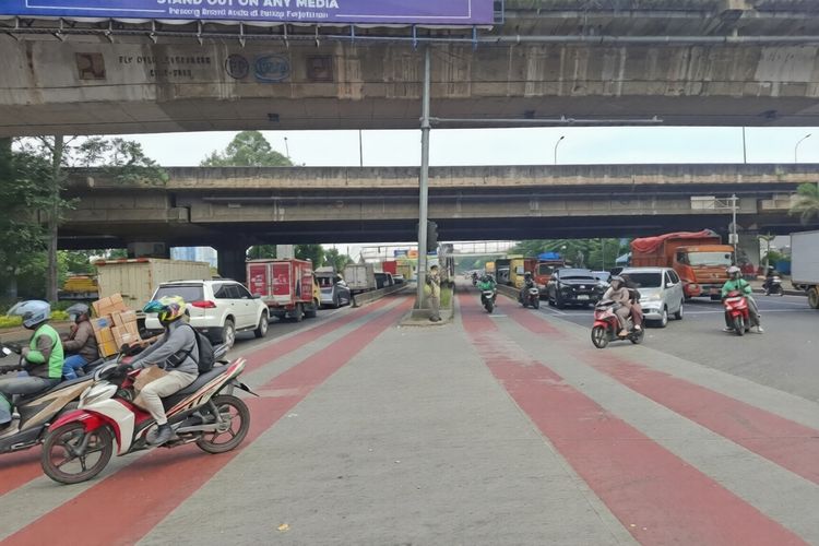 Mati Listrik di Jakarta, Lampu Lalu Lintas Persimpangan Daan Mogot Cengkareng Tak Berfungsi