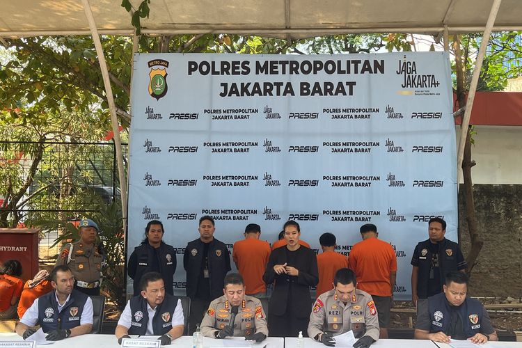 Sindikat Ganjal ATM Jakbar Ditangkap, Pakai Kartu Palsu Kuras Rekening Rp 205 Juta