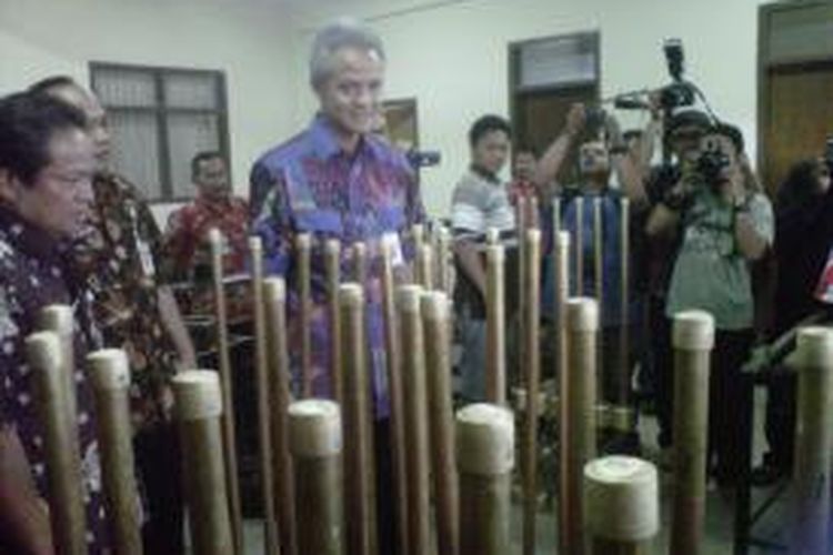 Gubernur Jawa Tengah, Ganjar Pranowo, meninjau kinerja Balai Metrologi Wilayah Magelang, Rabu (20/8/2014).