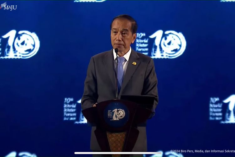 Presiden Joko Widodo saat memakai agenda Forum Air Sedunia (World Water Forum) ke-10 di Nusa Dua, Bali, Senin (10/5/2024). 