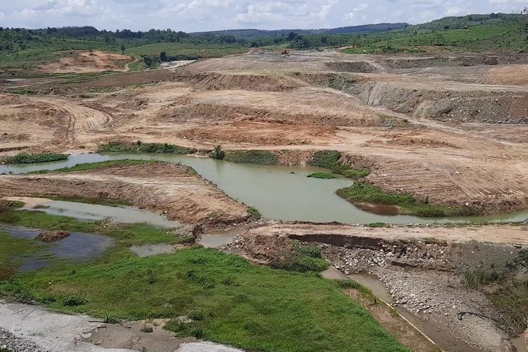 Penampakan Bendungan Randugunting di Kecamatan Japah, Blora, Senin (29/11/2021)