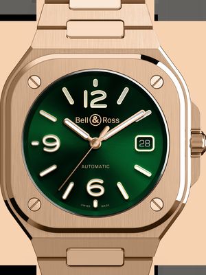 Bell & Ross BR 05 Green Gold