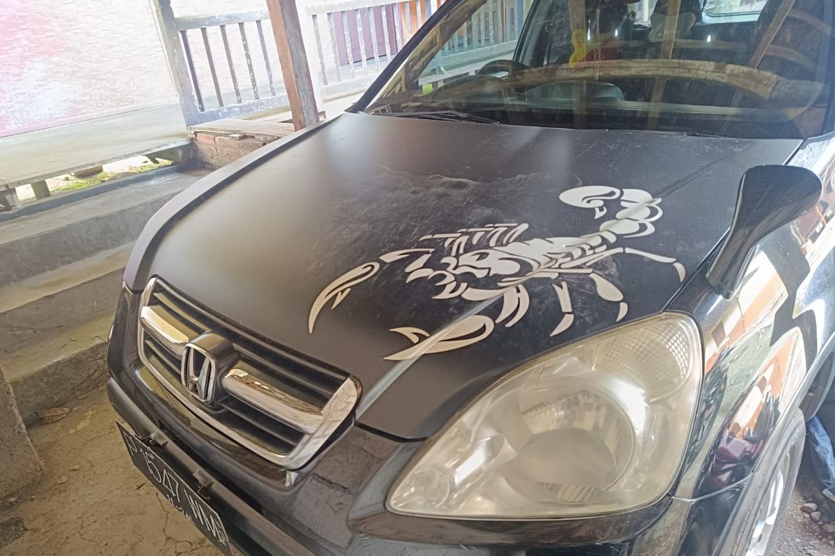 Mobil rental yang digadai ABS yang menyebabkan penyewa rugi puluhan juta. 