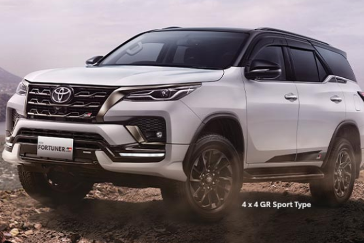 Toyota Fortuner GR Sport masih dibekali sistem penggerak roda belakang (RWD)