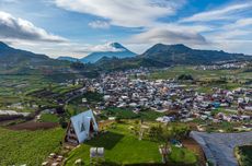 Jalur ke Dieng Macet Parah Saat Long Weekend Maulid Nabi 2024