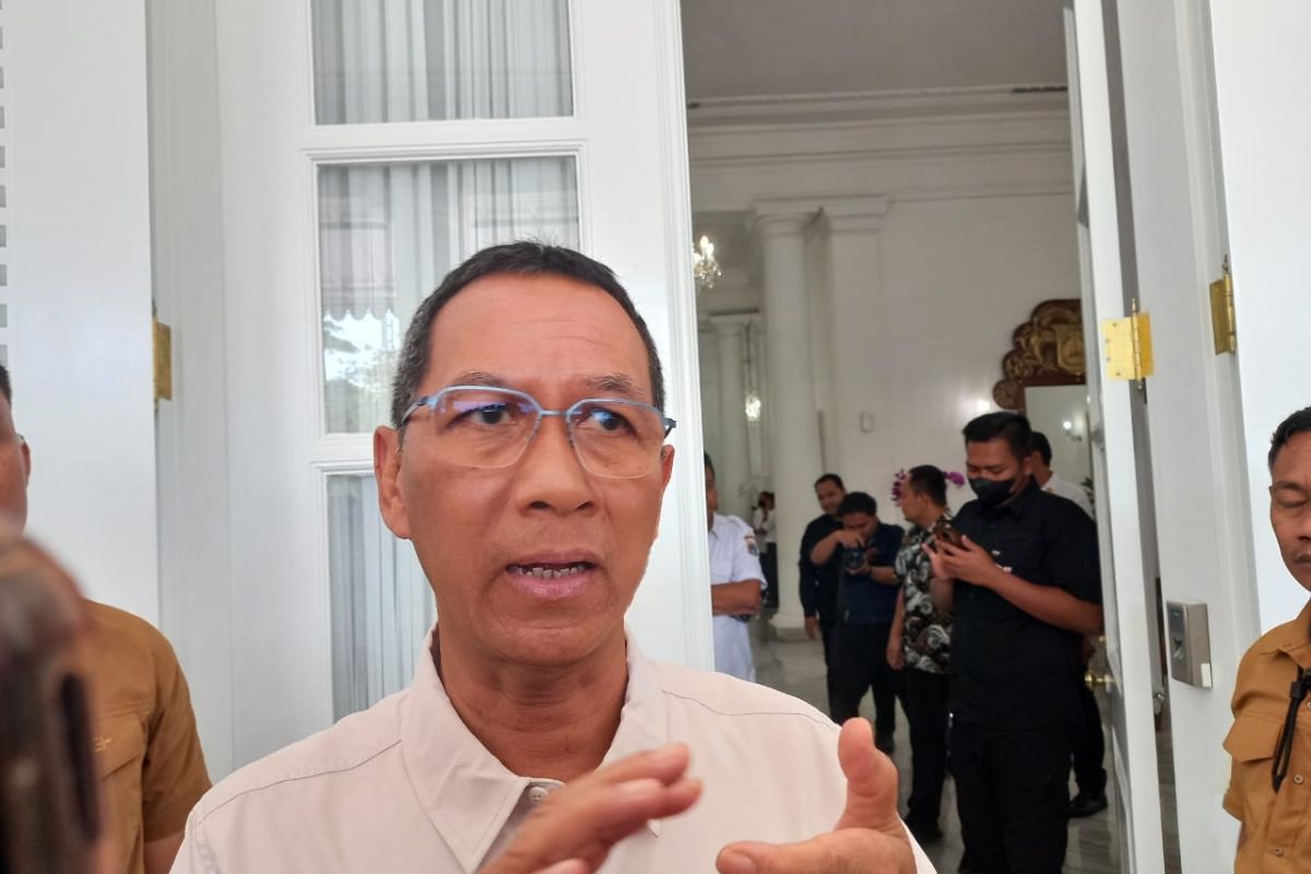 Penjabat (Pj) Gubernur DKI Jakarta Heru Budi Hartono ditemui di Balai Kota DKI Jakarta, Rabu (5/4/2023). 