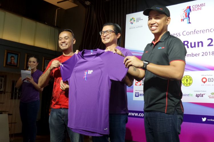 Pendiri komunitas IndoRunners Yasha Chatab, Presiden Direktur Combiphar Michael Wanandi dan Race Director Combi Run 2018 Andreas Kansil pada konferensi pers di Hard Rock Cafe Jakarta, Kamis (6/9/2018). 