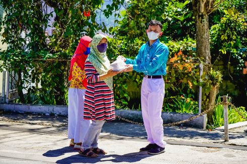 Ratusan Ribu Siswa Jabar Ikut Sedekah Nasi, Bukti “Rantang Siswa” Tumbuhkan Budaya Baik